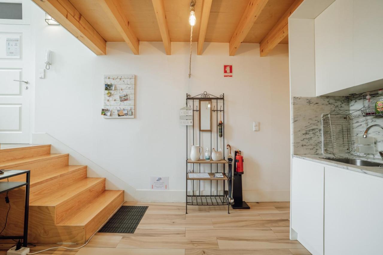 Historic & Sunny Mezzanine Bolhao By Vacationy Apartment Porto Exterior photo