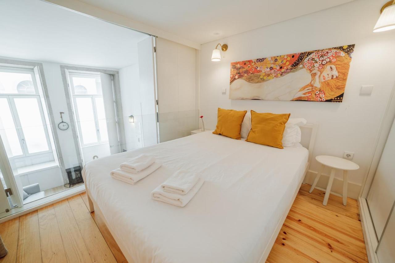 Historic & Sunny Mezzanine Bolhao By Vacationy Apartment Porto Exterior photo