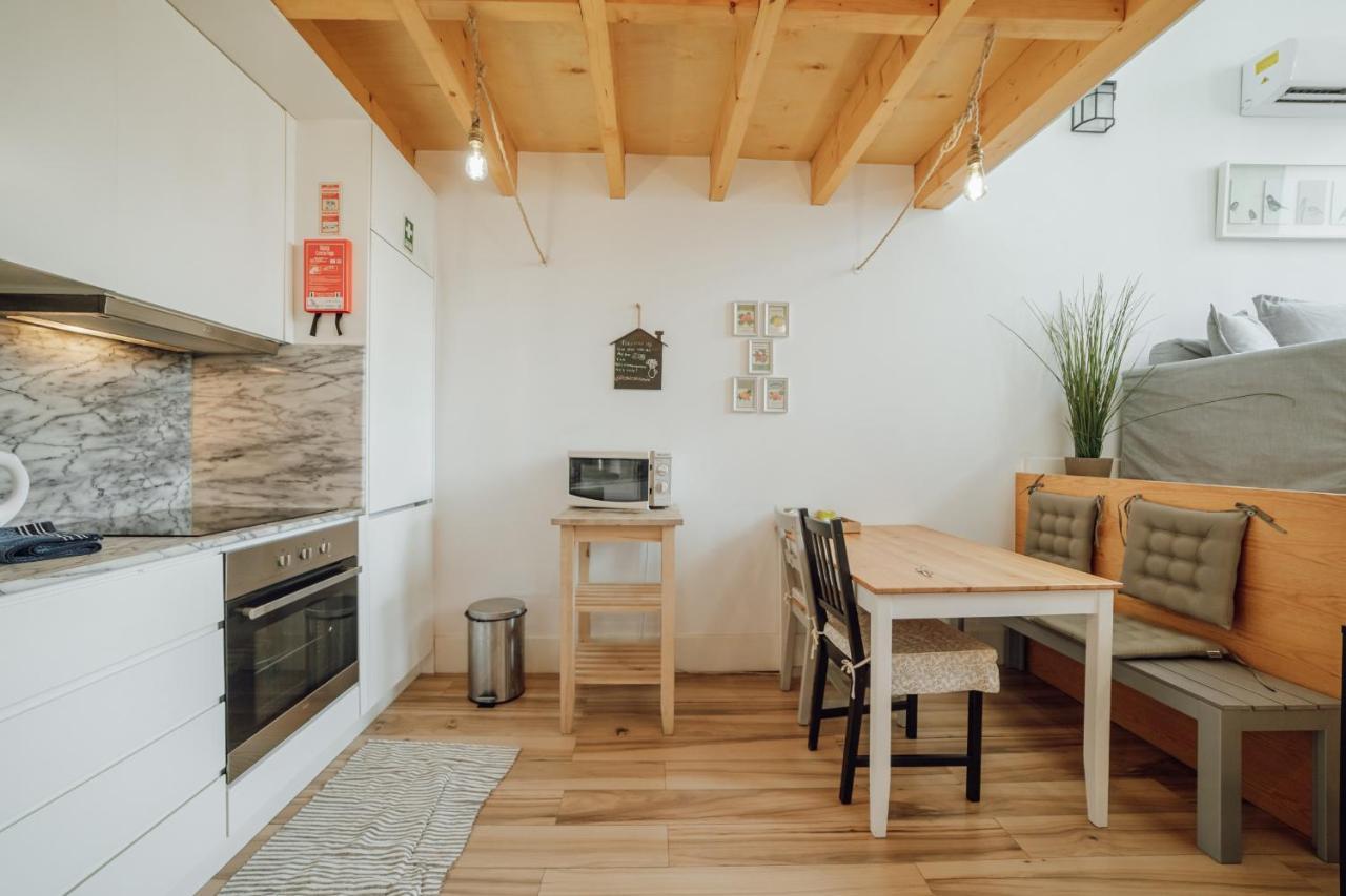 Historic & Sunny Mezzanine Bolhao By Vacationy Apartment Porto Exterior photo